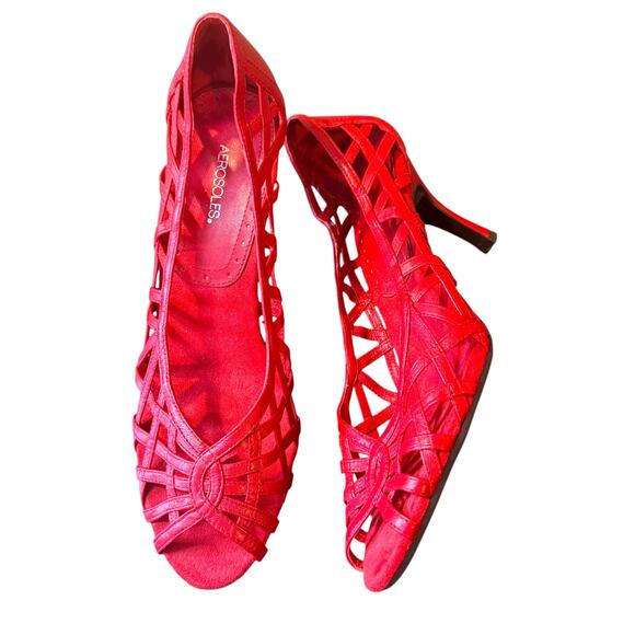 Aerosoles Size 8.5 Red Peep Toe Open Weave 3 inch Heel Dress Flirt Leather Shoes - Picture 1 of 10